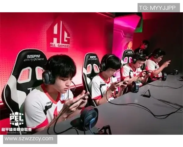 聚焦和平精英LNG战队默契配合与战术解析探讨 聚焦和平精英LNG战队默契配合与战术解析探讨