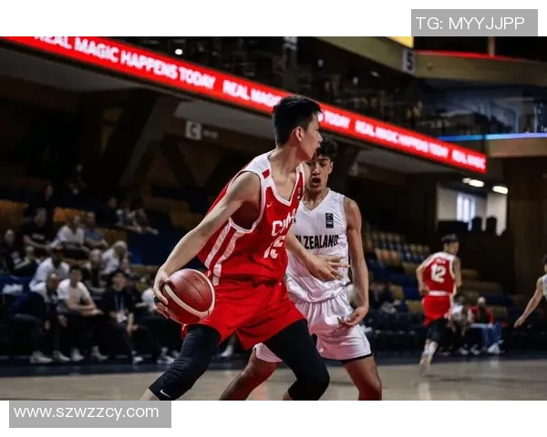 周琦在国际篮球舞台上的崛起与挑战：从青涩新星到国家队核心的成长之路