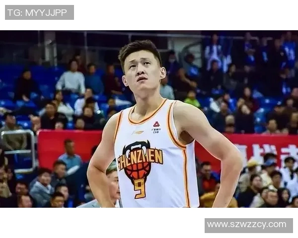 周鹏：从篮球场上的巨星到社会责任的践行者，如何影响年轻一代的成长与发展