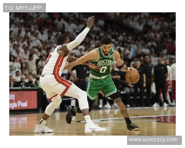 2020年9月28日热火与凯尔特人激战正酣精彩瞬间回顾与分析