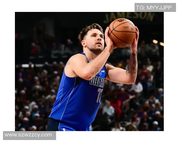 东契奇狂砍73分刷新现役得分纪录独行侠力克太阳终结连胜之路