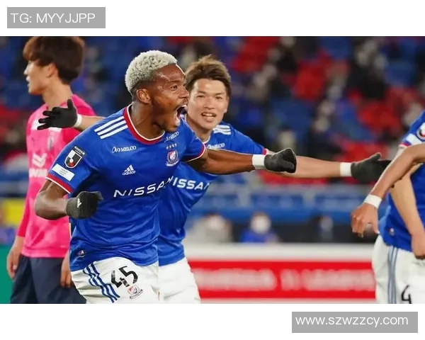 冈山绿雉与横滨队激战正酣比分悬念引人关注