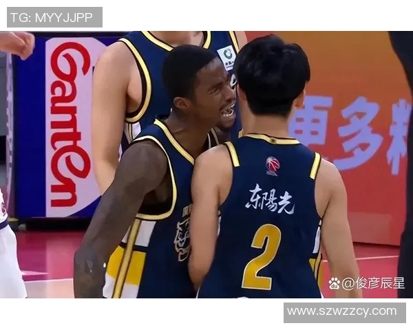 广东男篮与山西对决精彩视频回顾全场比赛亮点与精彩瞬间分析 广东男篮与山西对决精彩视频回顾全场比赛亮点与精彩瞬间分析